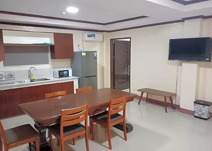 فندق Oyo 1122 Ranchotel Aklan مانيلا