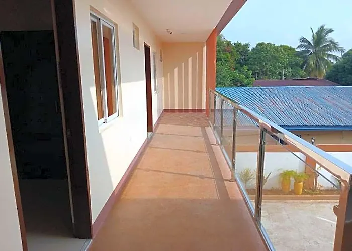 فندق Oyo 1122 Ranchotel Aklan