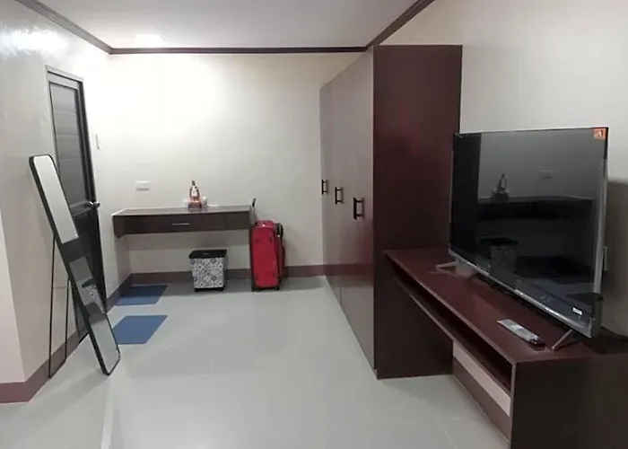 فندق Oyo 1122 Ranchotel Aklan مانيلا