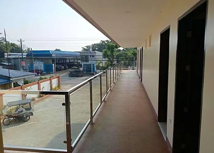 Oyo 1122 Ranchotel Aklan 3* مانيلا