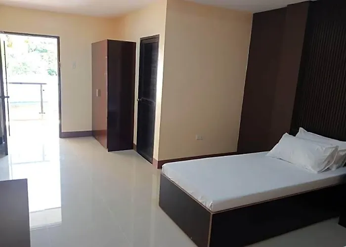 Oyo 1122 Ranchotel Aklan 3*